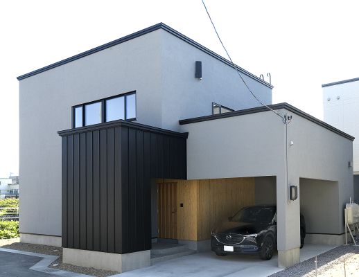 かっこいいと温かさを叶えた憧れの家